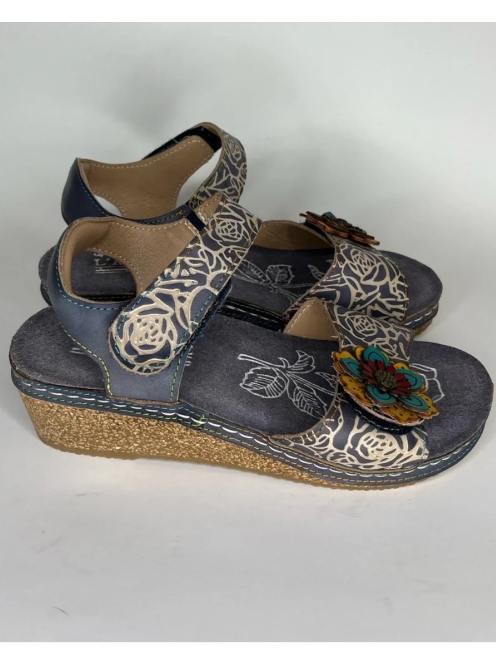 L’Artiste Spring Step wedges, size 10 (41)